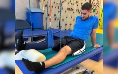 From a “70-Year-Old Knee” at 23 to Total Freedom: Hussein’s Journey